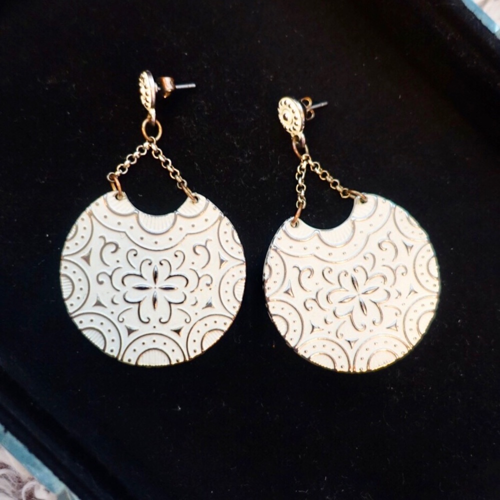 White and Gold Metal Statement Earrings